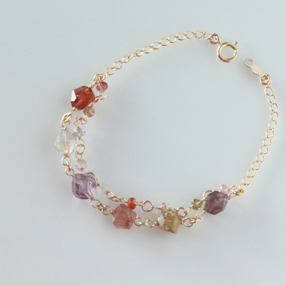 再販【14KGF】朝靄の中の花畑・スピネルのブレスレット【8月誕生石】