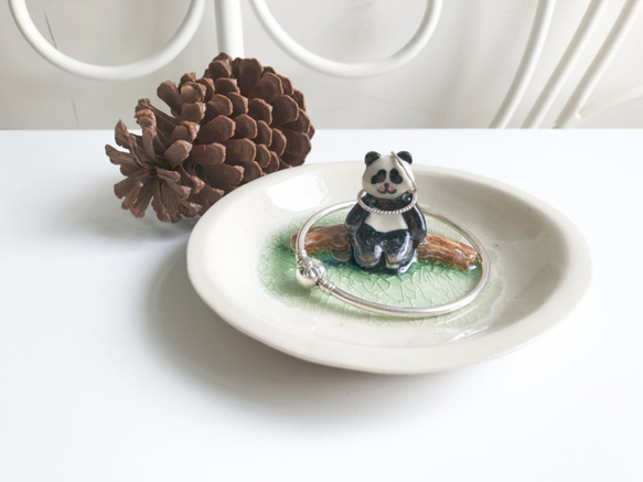 桌上風景 懶惰熊貓陶瓷飾物碟 第2張的照片