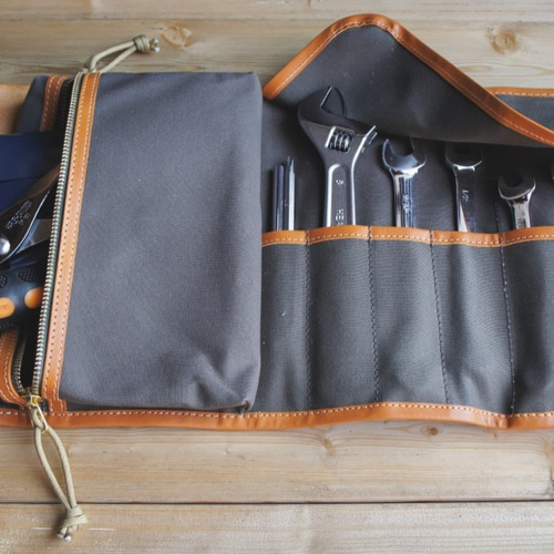 SYPRESS ロール型の工具入れ 日常の工具や車やオートバイの