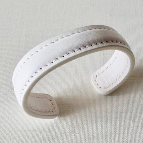 PERSIMMON 18mm幅 革製 バングル ホワイト × ホワイト バングル