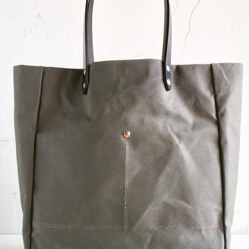 9号 パラフィン 帆布 トートバッグ カーキ トートバッグ PERSIMMON,LLC