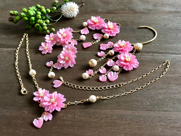 恋色桜（セットアップアクセサリー） 1枚目の画像