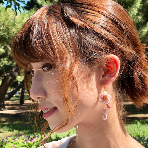 桃の花【アレルギー対応】ピアスorイヤリング ピアス（フック 