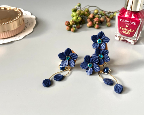 ハンドメイド*マーブルブラックボタン クリップ イヤーカフ ハンドメイド*マーブルブラックボタン クリップ イヤーカフ