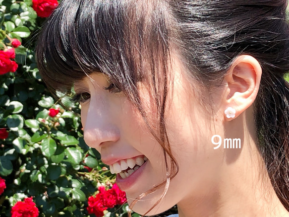 9㎜の小ぶり&シンプルなお花のピアス 【金属アレルギー対応】普段使い 6枚目の画像