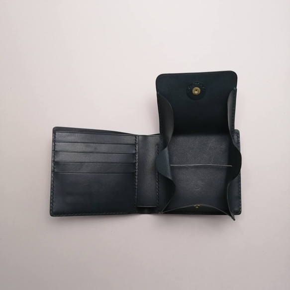 二つ折り財布●テンペスティ社レザー使用カラーバリエショーン有● 3枚目の画像