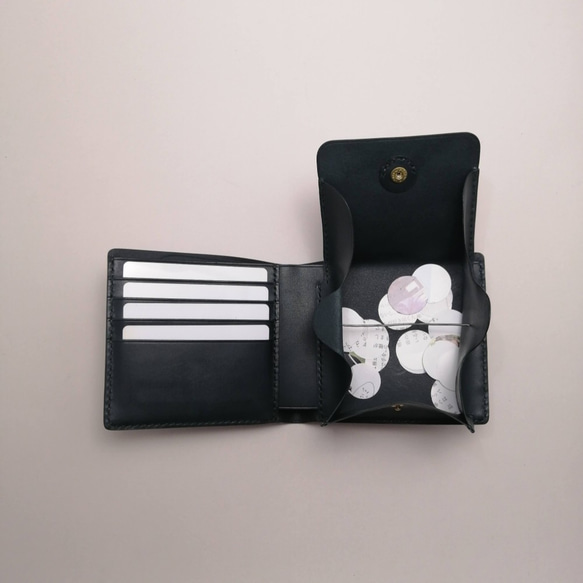 二つ折り財布●テンペスティ社レザー使用カラーバリエショーン有● 4枚目の画像