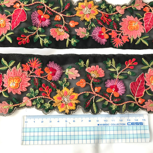 nelo様【インド製】古着 デザインジャケット インド刺繍 ブラック 花柄ウール 3f1fb84f6b68dbdc95412c24fc1931