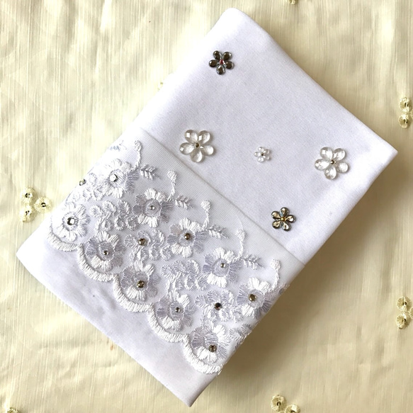 ビアズリー　刺繍入りセーター（試着のみ） BEARDSLEY（ビアズリー）の「裾刺繍ニット（ニット/セーター
