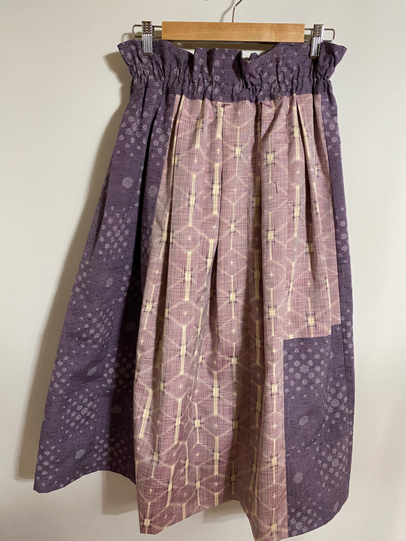 絹紬　２柄　渋紫幾何学ドット　ピンク麻の葉模様フレアスカート　着物裏白絹ペチコート付　85 6枚目の画像