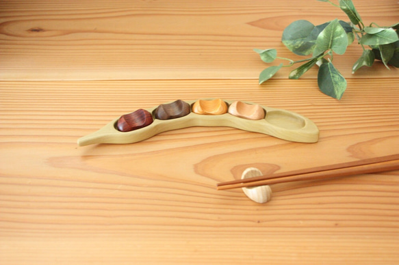 箸置きケース『そら豆』豆形 ミニサイズ5個用　ほおの木 2枚目の画像