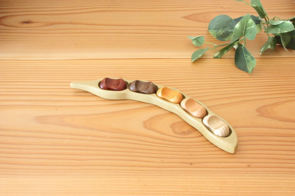 箸置きケース『そら豆』豆形 ミニサイズ5個用　ほおの木 4枚目の画像