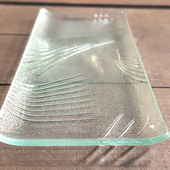 いちょう　　長皿（小）　　昭和レトロガラス　アンティーク　型ガラス　もったいないをカタチに　思い出と一緒に 5枚目の画像