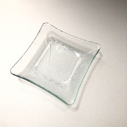 みどり　　豆皿　小さい皿　昭和レトロガラス　アンティーク　型ガラス　もったいないをカタチに　思い出と一緒に 4枚目の画像