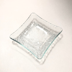 もみじ　　豆皿　小さい皿　昭和レトロガラス　アンティーク　型ガラス　もったいないをカタチに　思い出と一緒に 5枚目の画像