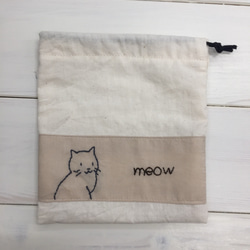 コロナ対策 巾着セット モノトーン猫 小巾着 マスク 刺し子 刺繍 3枚目の画像