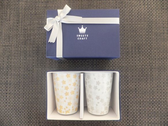 2 件套櫻花圖案杯（HL），裝在獨家禮品盒中 第1張的照片