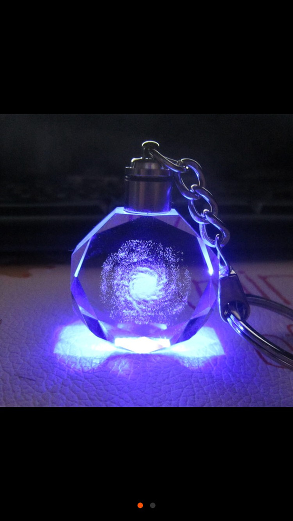 ラウンド型LEDクリスタルキーホルダー （送料無料）（あんしん保証付き） 3枚目の画像