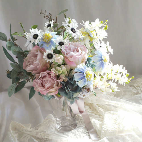 ウエディングクラッチブーケ（エレガント）ブートニアこみ 貴女