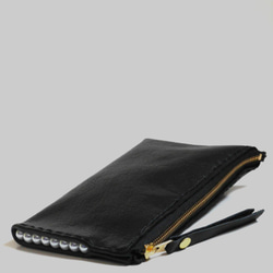 HANDMADE TRI BLACK LEATHER/ PEARL POUCH (MADE-TO-ORDER) 第4張的照片