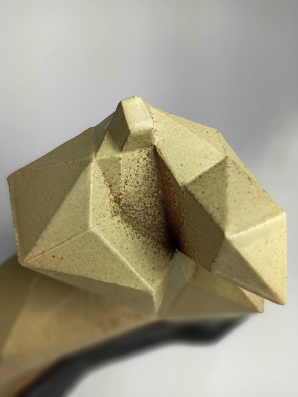 陶瓷（中國功夫雕塑）輕藝術系列 限量優惠 擺件Bookend,lowpoly,geometric,sculpture 第5張的照片