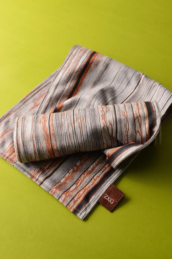 ZKG 木系列-圍巾 台灣(手工製)*送禮*自用* 第2張的照片