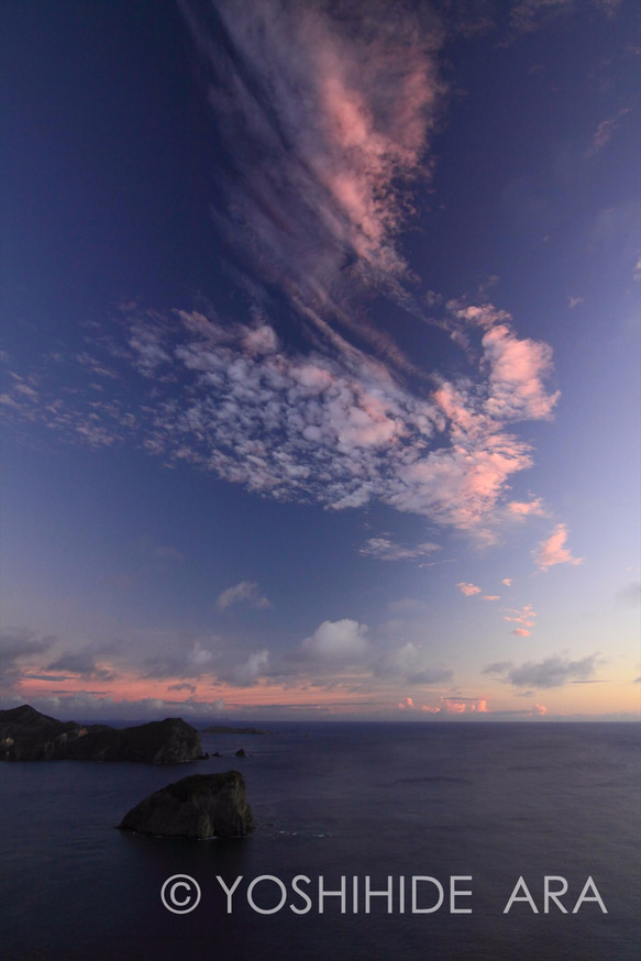 【額装写真】パープルピンクの夕暮れ＜世界遺産 小笠原諸島＞ 1枚目の画像