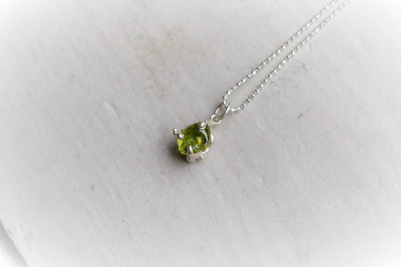 GemStone Necklace -Peridot- 8mm 3枚目の画像