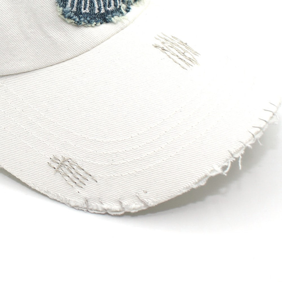 骷髏刺繡和白色棉質棒球帽 第6張的照片