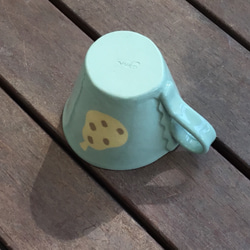 洋ナシのマグカップ 水色 3枚目の画像