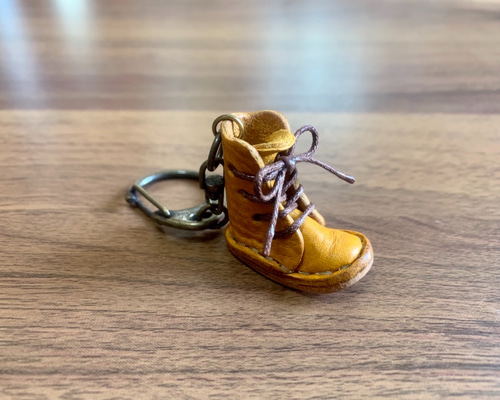 イタリア製 革製品 靴 キーホルダー 0_f351e95c87cd27347dfb8201faf6