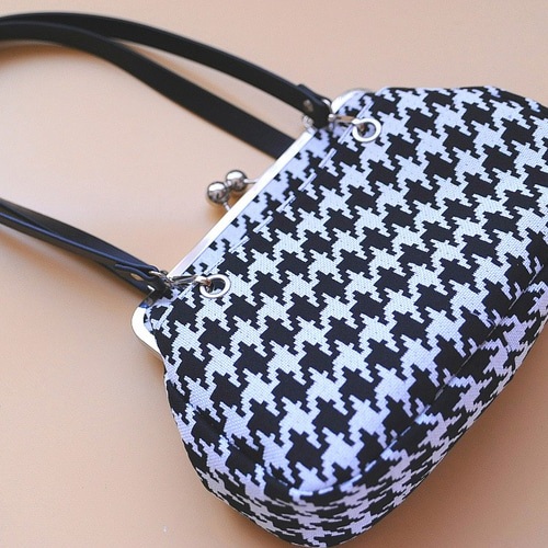 受注製作☆25cm口金使用☆千鳥柄☆がま口2wayショルダー＆ハンドバッグ