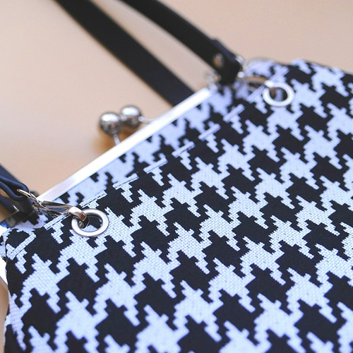 受注製作☆25cm口金使用☆千鳥柄☆がま口2wayショルダー＆ハンドバッグ