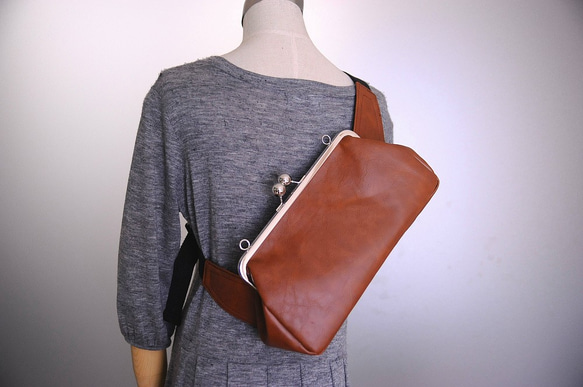 がま口ボディ＆ウエストバッグ｜キャメル合皮＊斜め掛けもできるユニ