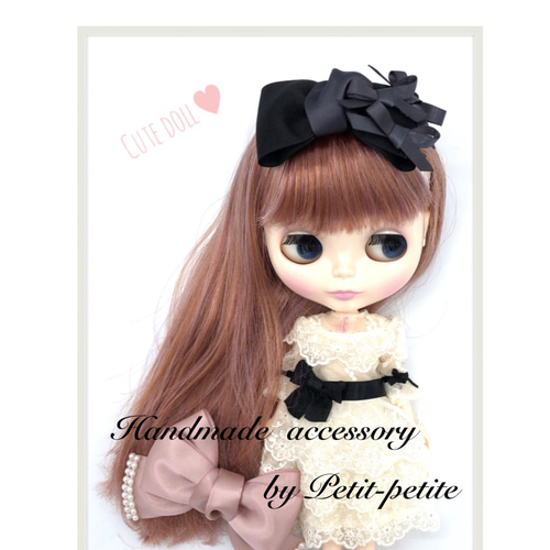 ☆未使用カスタムブライス優しいお顔可愛いお洋服ピンクヘアバンド