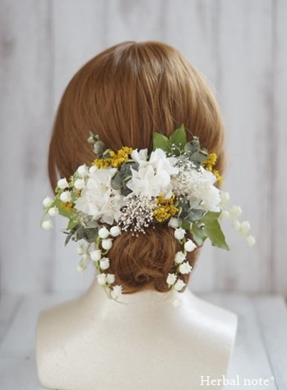 すずらんの髪飾り　プリザーブドフラワー　造花　ホワイト 2枚目の画像