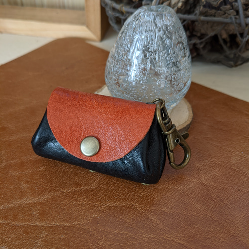 定形外送料無料] ＊本革のちっちゃなちっちゃなアコーディオンポーチ