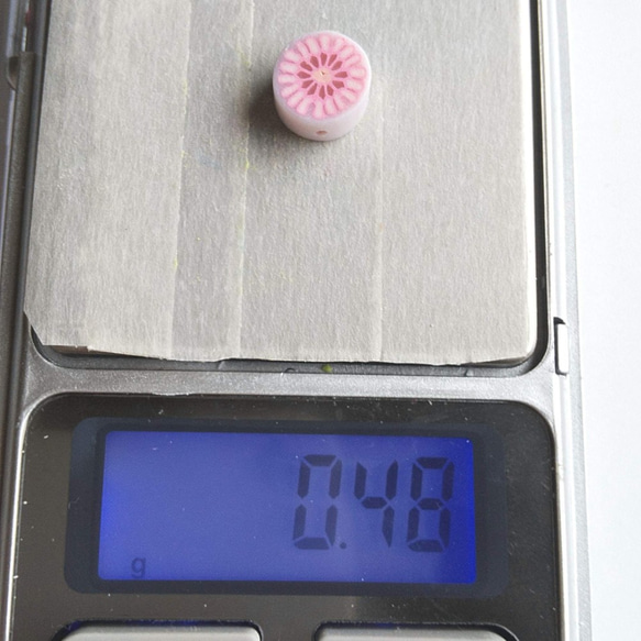 10mm 5個 ピンクのお花 ビーズ 　ポリマークレイ 6枚目の画像