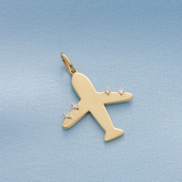 テイクオフ（K18イエローゴールド ダイヤモンド飛行機チャーム）【送料無料】