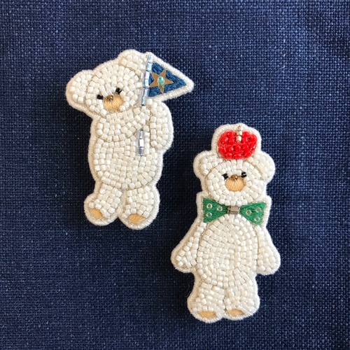 ビーズ刺繍ブローチ クマのぬいぐるみ 林檎 ブローチ Miruteka 通販