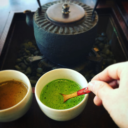 お茶屋の「泡立つラテ」土山抹茶＆土山ほうじ茶　スプーンでくるくる混ぜるだけでおうちカフェ　送料無料（クリックポスト） 3枚目の画像