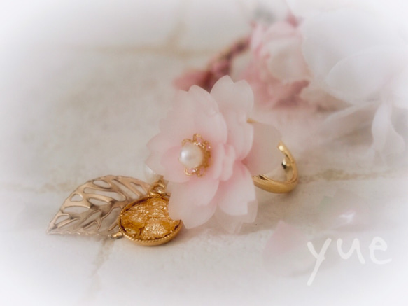優美な女性 〜月と八重桜〜 指輪 2枚目の画像