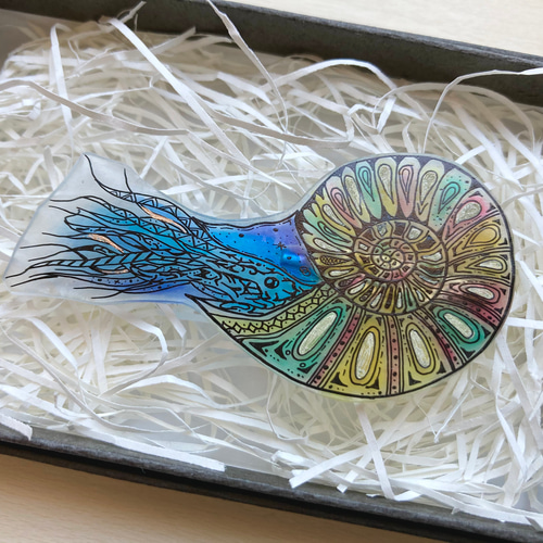 ✴︎深海生物シリーズ✴︎ アンモナイト earthブローチ ブローチ chami  