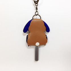 大きめサイズ！かわいいレザーキーキャップ（ロップうさぎ型） 4枚目の画像