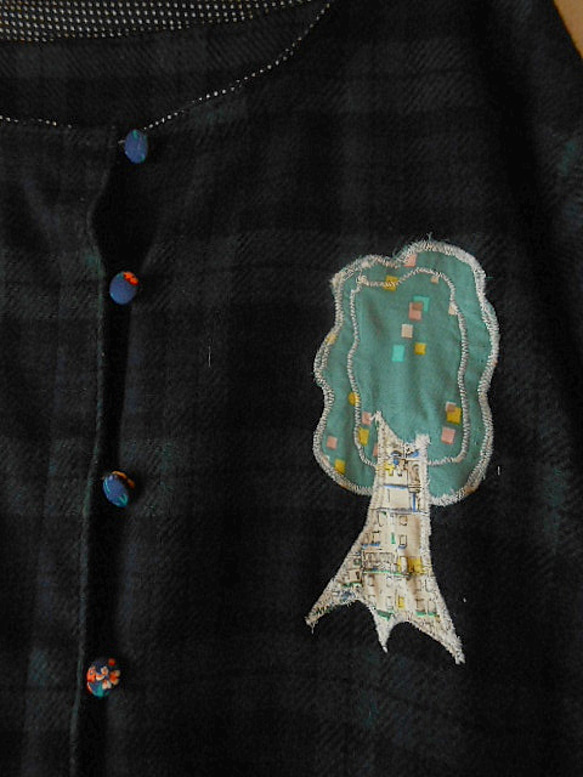 一本の小さな木　アップリケ　シャツジャケット　kousi 1枚目の画像