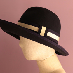 帽子凱特凱特條紋條紋的寬邊 第3張的照片
