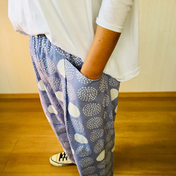 手工斯堪的納維亞帆布面料寬褲免費尺碼 第3張的照片