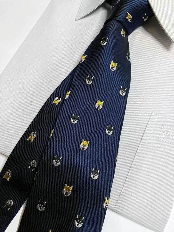 巴特先生-柴犬兄弟設計款領帶-獨家設計-限量款-neck tie-Sihba Inu-深藍 第3張的照片