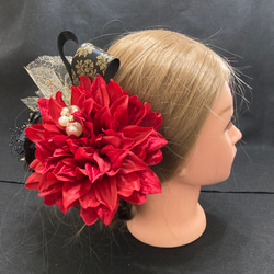 hg69　和装　髪飾り 成人式 着物　振袖　結婚式　色打掛　赤　ダリア　黒　バラ 1枚目の画像