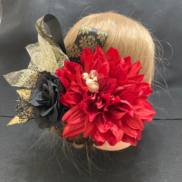 hg69　和装　髪飾り 成人式 着物　振袖　結婚式　色打掛　赤　ダリア　黒　バラ 4枚目の画像